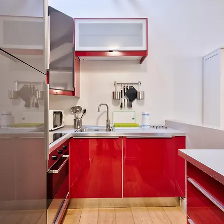 דירה Guesthost - Stylish In The Heart Of