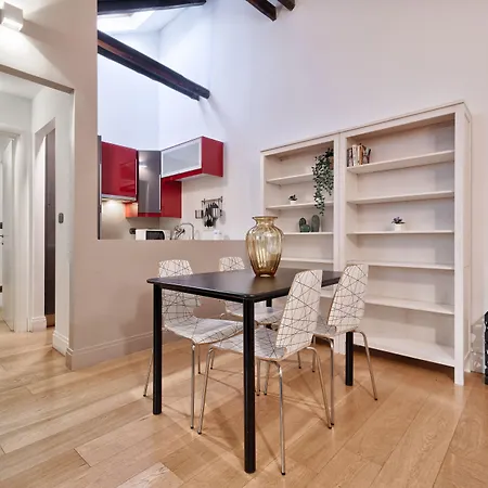 Guesthost - Stylish In The Heart Of דירה *