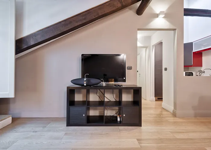 Guesthost - Stylish In The Heart Of * Turin