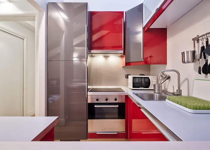 Guesthost - Stylish In The Heart Of *