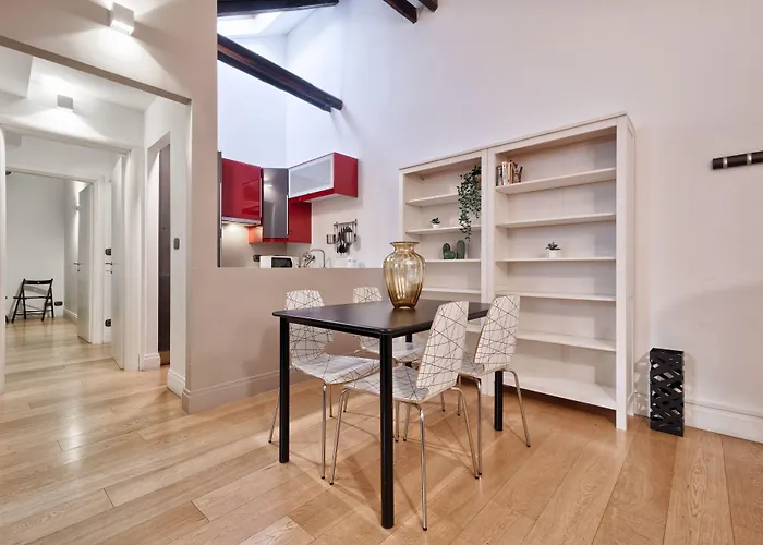 Guesthost - Stylish In The Heart Of Apartment *