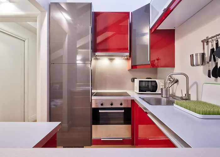 Guesthost - Stylish In The Heart Of Apartment Turin