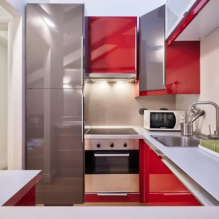 Stylish In The Heart Of Apartamento Turim